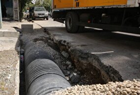 جمع‌آوری آب‌های سطحی در خیابان کرمان